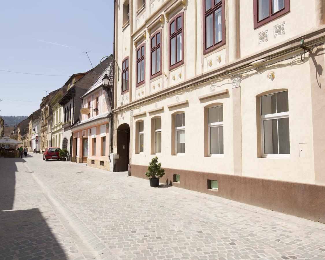 Sunny Old Town Apartment 브라쇼브 외부 사진