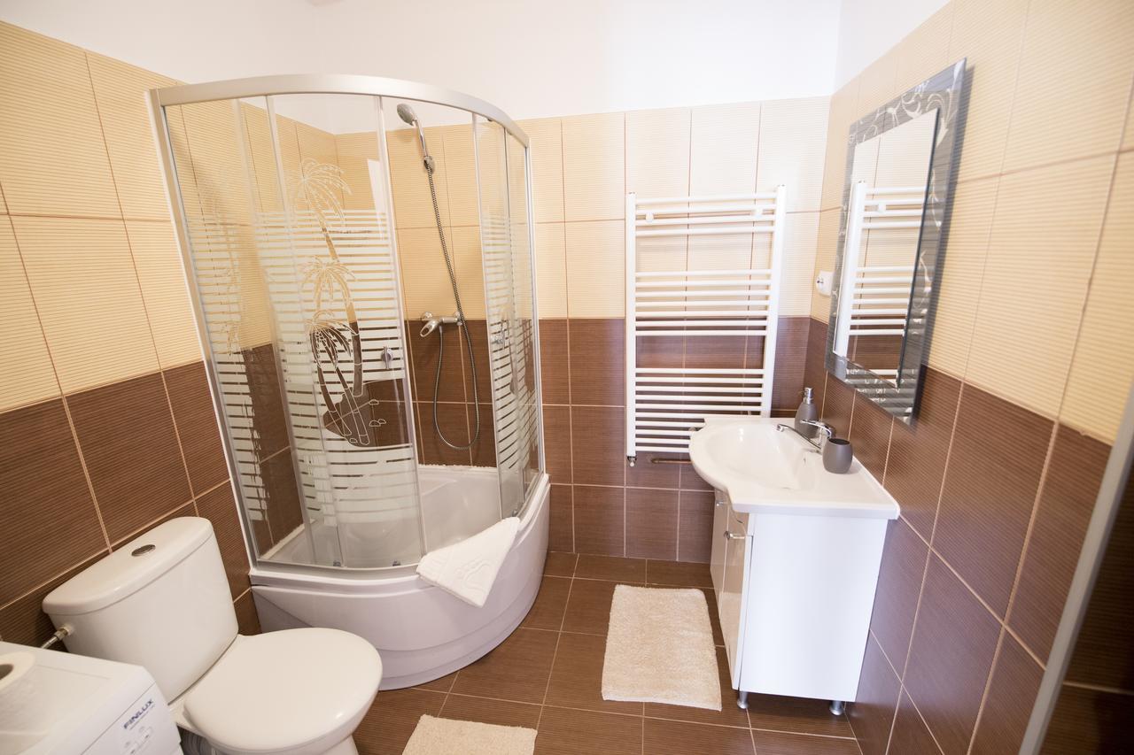 Sunny Old Town Apartment 브라쇼브 외부 사진