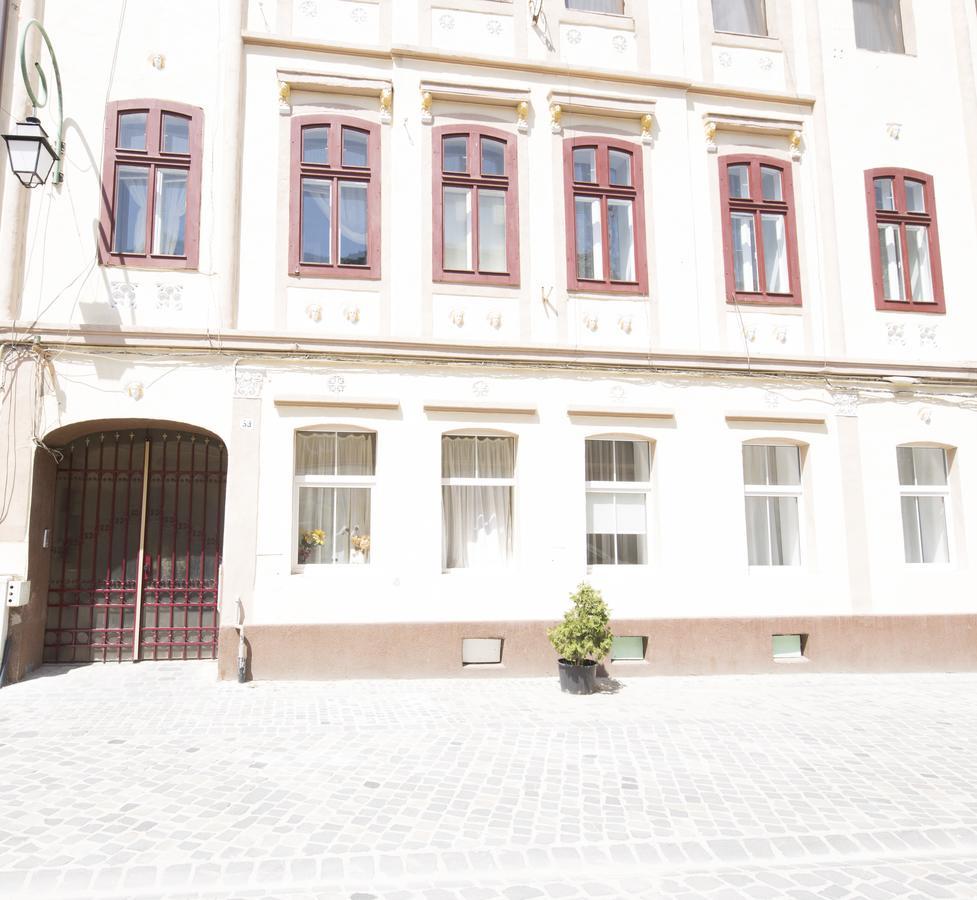 Sunny Old Town Apartment 브라쇼브 외부 사진
